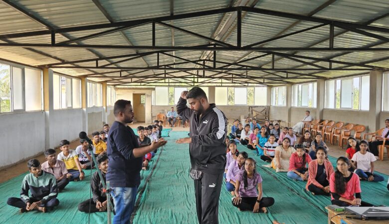 Self-Defense Workshop at Padmashree Babasaheb Vengurlekar Mahavidyalay